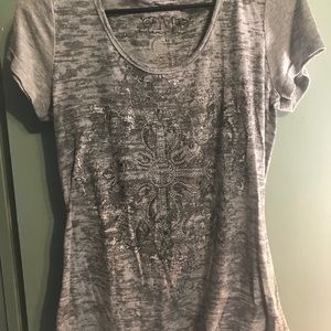 Maurice’s large tee